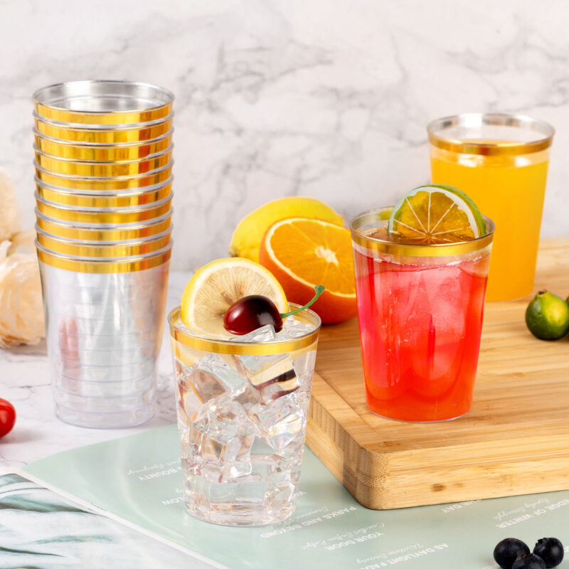 12oz Disposable Gold Plastic Cups 1