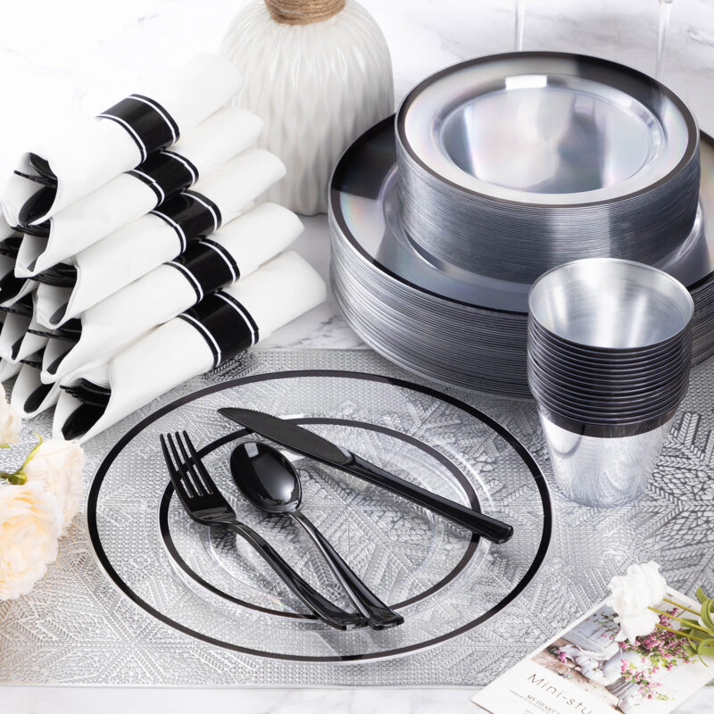 Disposable Clear and Black Plastic Dinnerware Sets with Napkins3