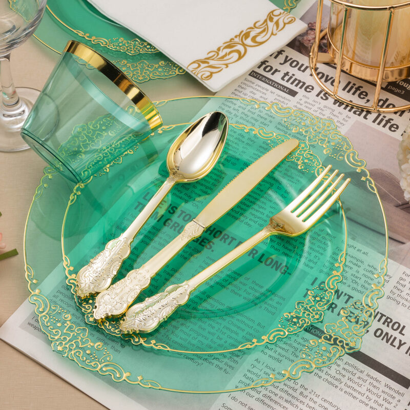 10.4&8.3 Clear Green Plastic Dinnerware Sets 2