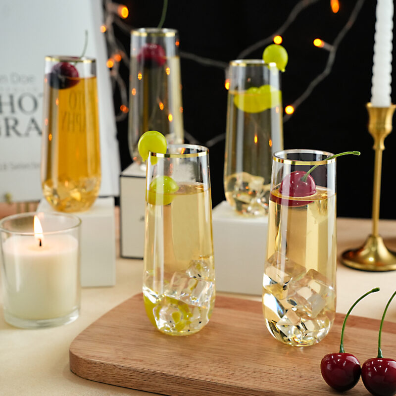 9oz Clear Gold Round Plastic Champagne Flutes 4